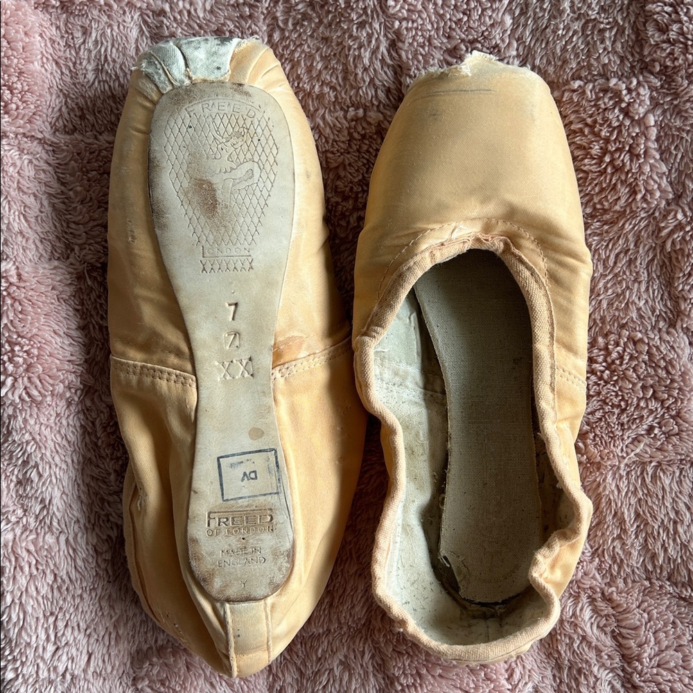Smelly Used Freed Ballerina Pointe Shoes